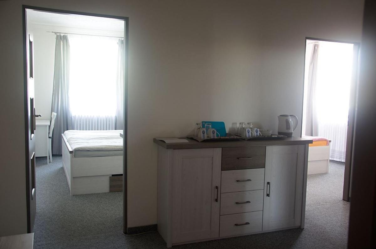 Penzion 68 Hotel Kladno Bagian luar foto
